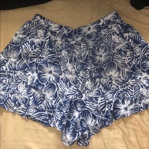 Flowy High-Waisted Blue/White Floral Shorts